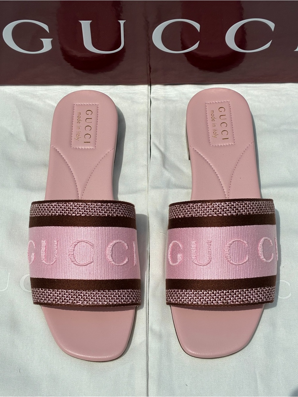 GUCCI JANE EMBROIDERED LOGO PINK JACQUARD AND LEATHER SLIDE SANDALS SZ 37.5 NEW